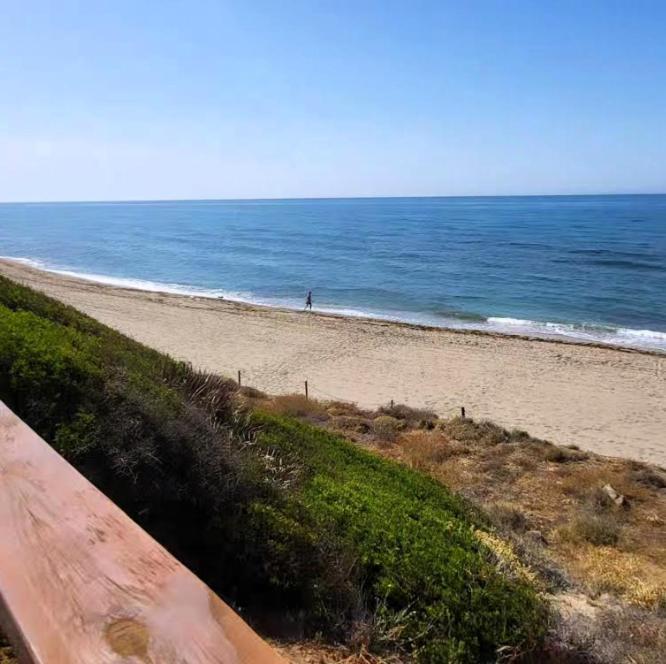 Ansa Beach Apartment - Cabopino, Marbella - Garden Level Exteriör bild