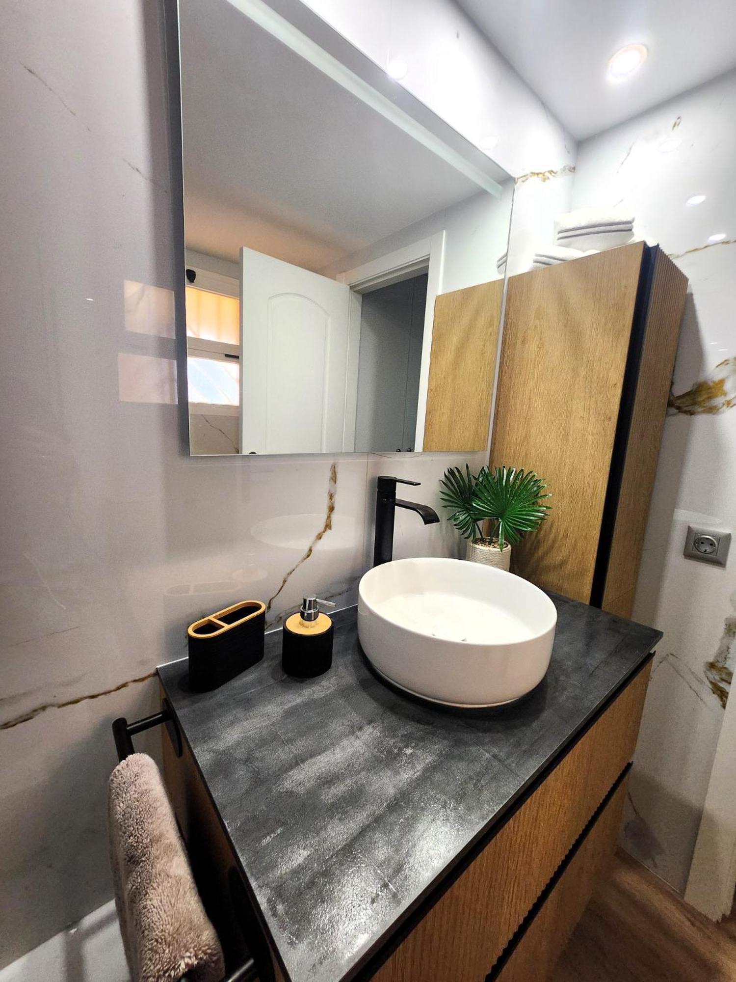 Ansa Beach Apartment - Cabopino, Marbella - Garden Level Exteriör bild